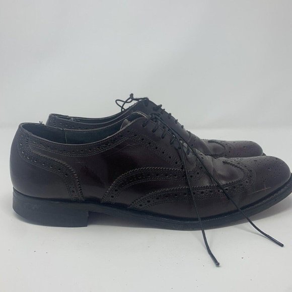 VINTAGE BRITISH WALKERS MENS 9.5 LEATHER CUSTOM WINGTIP OXFORD SHOES